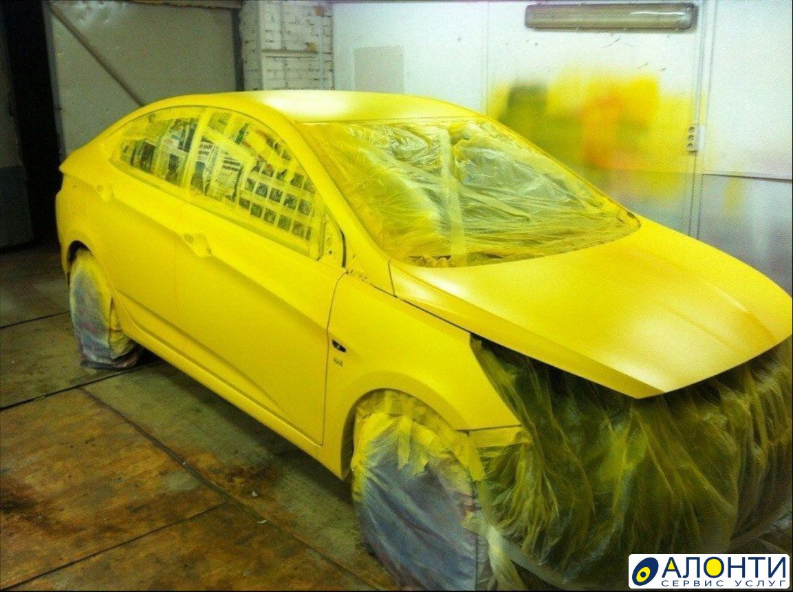 Кузовная покраска автомобилей в спб. Краска желтая для автомобиля. Кислотно желтая машина. Кислотная краска для авто. Желтая матовая краска.